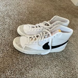 Nike Blazer Mid '77 Vintage 12